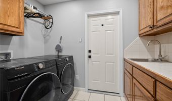 727 W Johnson Ave, Aransas Pass, TX 78336