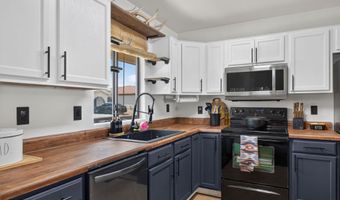 2681 S POWELL Rd, Apache Junction, AZ 85119