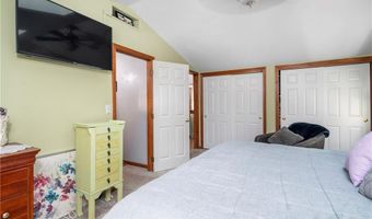 7 Aurora Dr, Cumberland, RI 02864