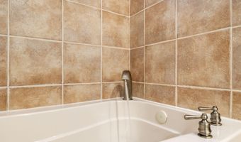 36601 N MULE TRAIN Rd A5, Carefree, AZ 85377