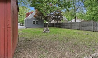 8 Angela Ct, North Providence, RI 02904