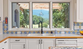 8540 TAYLOR CREEK Rd, Afton, VA 22920