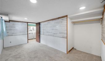 524 Madison St, Anoka, MN 55303