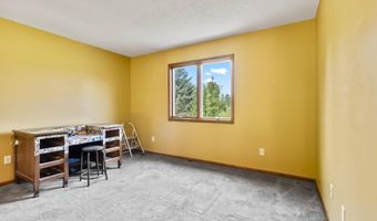 1331 N Finlandia Way, Albion, IN 46701
