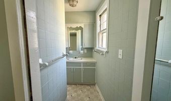 351 W W Buckeye St. Ave, Ada, OH 45810
