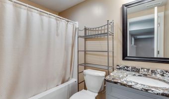 818 N McCloud Cir Unit 507, Andover, KS 67002