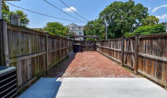 518 N PATRICK St, Alexandria, VA 22314