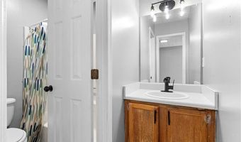 7220 Crestside Dr, Austell, GA 30168