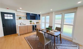 225 Aikane St, Kailua, HI 96734