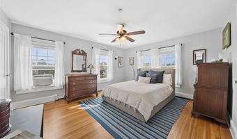 260 Ocean Ave, Amityville, NY 11701