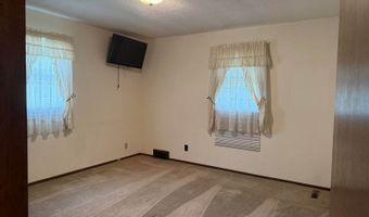 540 S 8th St, Akron, IA 51001
