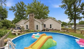 803 Streiff Ln, Ballwin, MO 63011