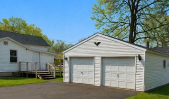 217 Lincoln St, Allegan, MI 49010