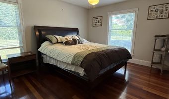 392 Sicard Rd, Brookfield, VT 05036
