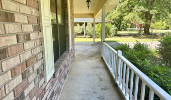 205 Ridgeview Dr, Carriere, MS 39426