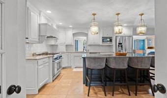 2524 Georgetown Cir, Bartlesville, OK 74006