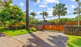 61-560 Pohaku Loa Way, Haleiwa, HI 96712