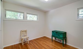 3329 Tally Ho Ln, Madison, WI 53705