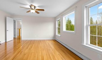 183 Skyline Rd, Bangor, ME 04401