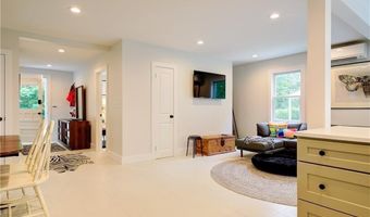 59 Melrose Ave, Jamestown, RI 02835