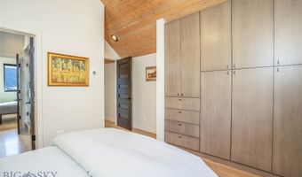 225 Alpen Strasse St, Bozeman, MT 59715