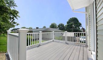 70 Northfield Dr, Bridgeport, CT 06606