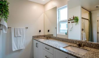 328 Satsuma Trl, Fallbrook, CA 92028