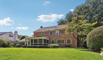 5601 KIRKWOOD Dr, Bethesda, MD 20816