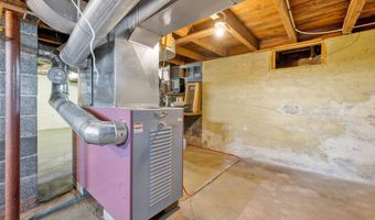 29 Main St, Alton, NH 03809