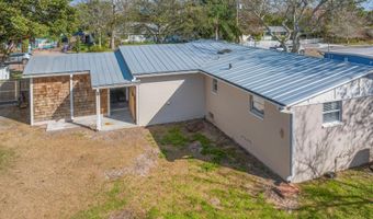 452 SARGO Rd, Atlantic Beach, FL 32233