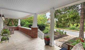 135 Westwood Pl, Asheville, NC 28806