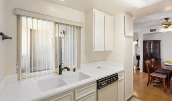 5350 Baltimore Dr 58, La Mesa, CA 91942