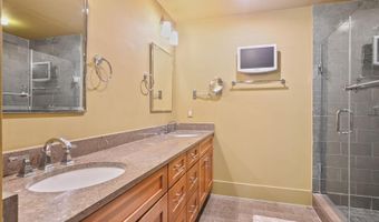1615 N QUEEN St M303, Arlington, VA 22209