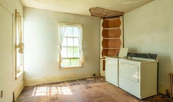 100 Cedar St, Belfast, ME 04915