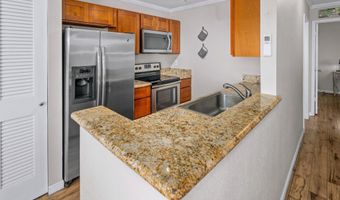 480 Kenolio Rd 12-201, Kihei, HI 96753