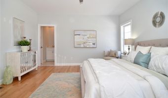 515 School St, North Kingstown, RI 02852