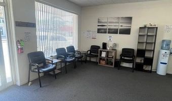 223 S Jefferson St, Ava, MO 65608