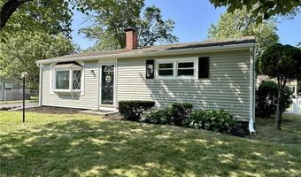 17 Rondeau Rd, Bellingham, MA 02019