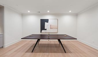 2920 CHESAPEAKE St NW, Washington, DC 20008