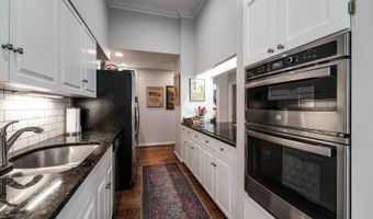 706 PRINCE St 4, Alexandria, VA 22314