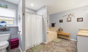 105 Sierra Ln, Arcanum, OH 45304