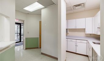 700 Sunset Dr 102, Athens, GA 30606
