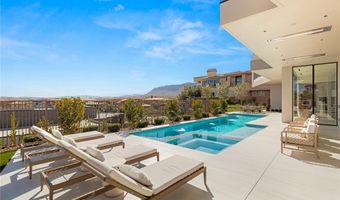 81 Hawk Ridge Dr, Las Vegas, NV 89135