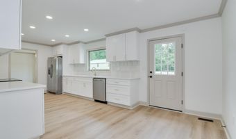 12 Mountain Laurel Dr, Aiken, SC 29801