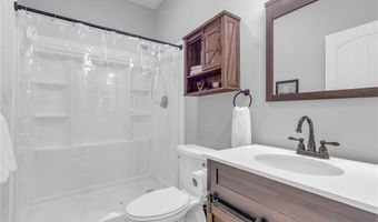 114 Topsail Dr, Anderson, SC 29625