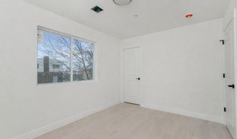 378 Atlantic Ave, Staten Island, NY 10305