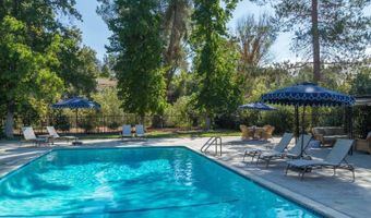 2374 Laguna Circle Rd, Agoura Hills, CA 91301