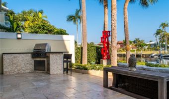 3705 NE 214 St 13, Aventura, FL 33180