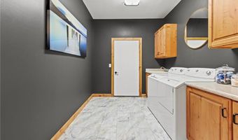 8808 71st St NW, Annandale, MN 55302