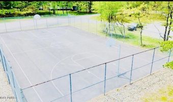 4 Wylie Cir, Albrightsville, PA 18210